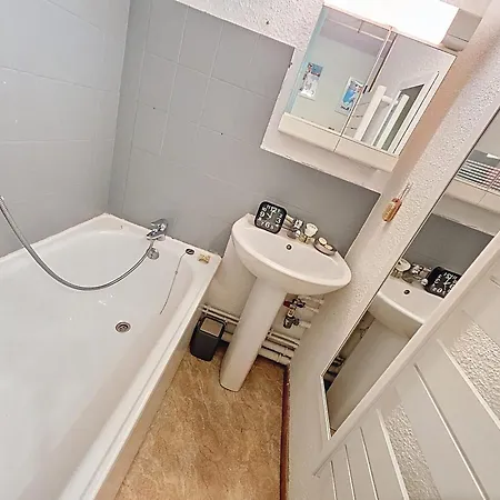 Cosy Avec Balcon, Parking Et Animaux Admis - Fr-1-692-118